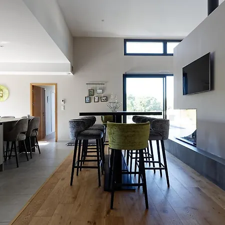 Maison D'architecte Baia Piscine Plein Sud 别墅 于泽斯